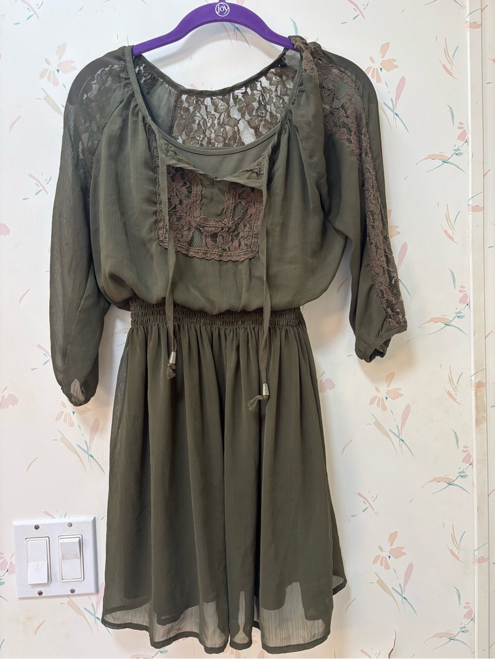 Olive Lace-Detail Women’s Dress